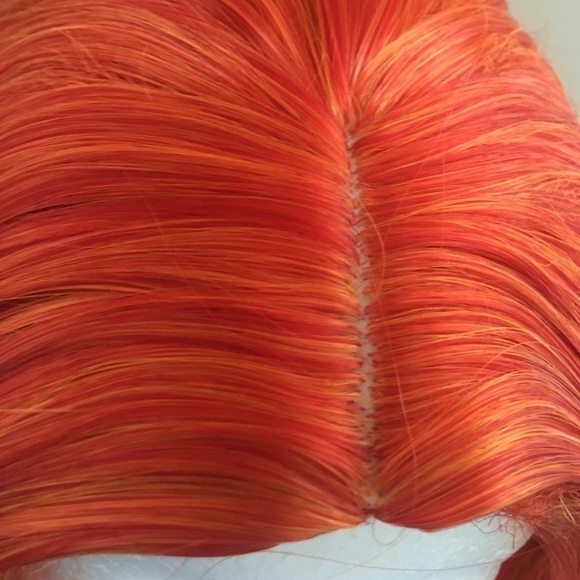 Short Bob Wavy Curly Orange Ombre Wig - Picture 5 of 10